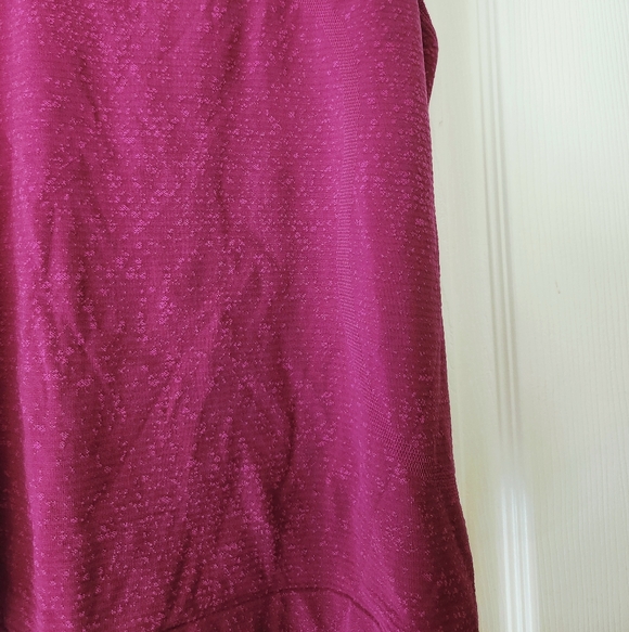 Lululemon - Picture 4 of 10